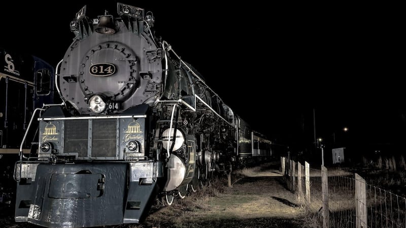 Historic Chesapeake and Ohio 614 steam locomotive that once ran through ...