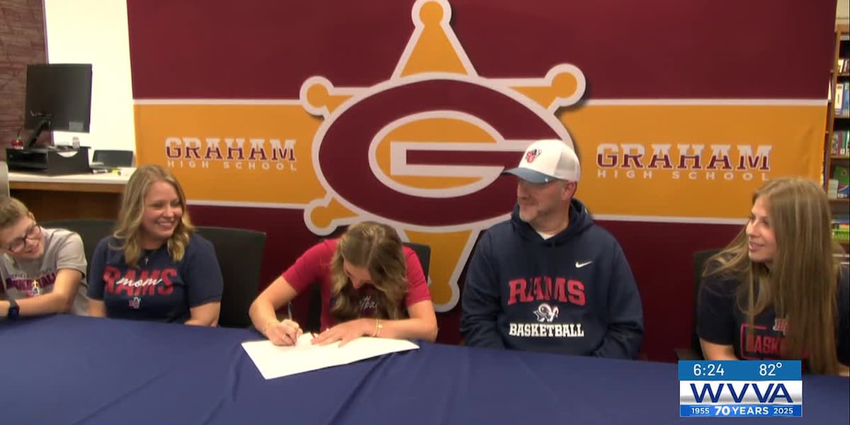 Muncie Rhea Graham Graham G-Girls Signs with Bluefield University Basketball