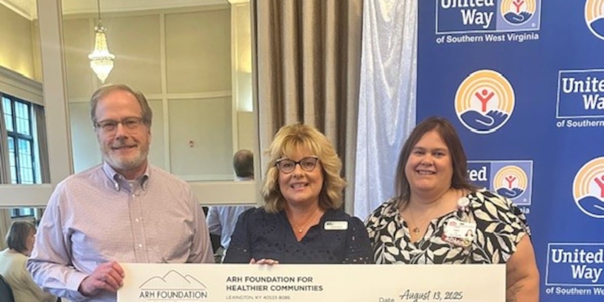 ARH makes $10,000 donation to United Way of Southern WV